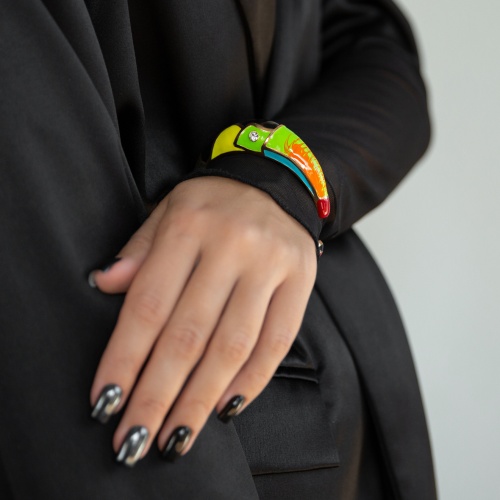 Браслет Polina Firenze, кафф, тукан с эмалью и кристаллами, PF25.2-BR4319 золотистый фото 2