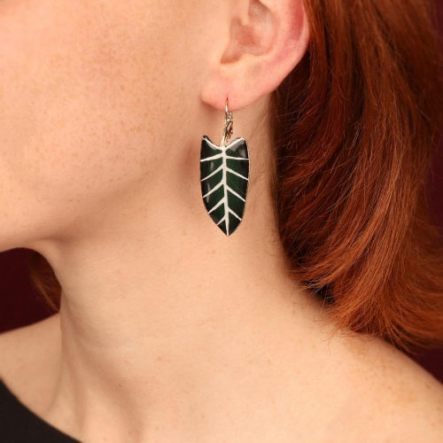 Серьги TARATATA, Pirogue, асимметрия, с цветной смолой и росписью, TT-H26-08774-30M зеленый фото 3