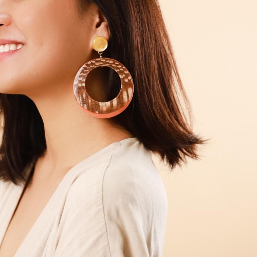 Серьги Nature Bijoux, Galapagos, с перламутром и шпоном в смоле, NB23.1-12-78210 коричневый фото 7