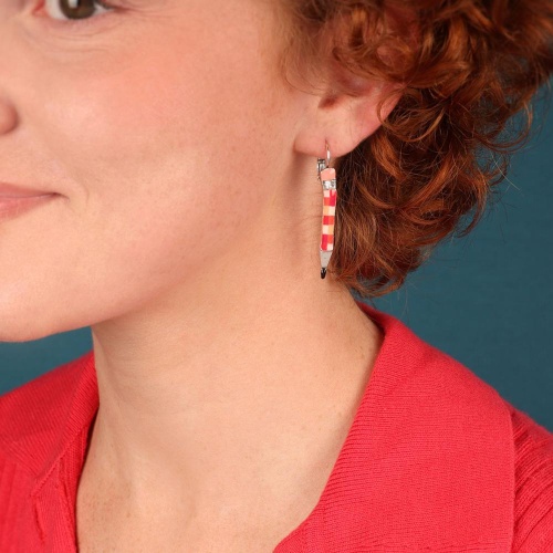 Серьги TARATATA, Gomme, асимметричные, цветная смола с узорами, TT-W25-03725-103 красный фото 2