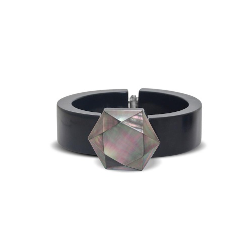Браслет Nature Bijoux, Vendome, кафф, с перламутром и рогом, NB26.2-13-44633 серый