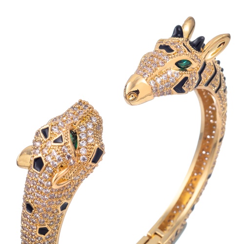 Браслет Moon Paris, кафф, анималистический дизайн, Mo-Y25.06-029.65 золотистый фото 3