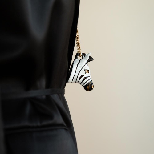 Колье Polina Firenze, зебра с кристаллами и эмалью, PF25.2-PE4283 белый фото 5