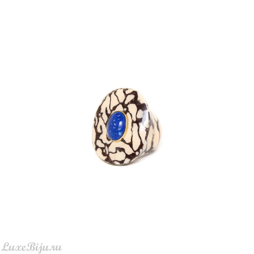 Кольцо Nature Bijoux, Camouflage, с термитником в смоле и лазуритом, NB23.2-19-25053 бежевый, 19,5