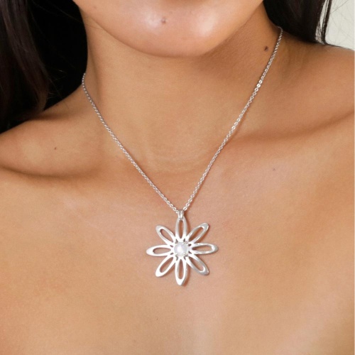 Колье ORI TAO, Bloom, цветок с перламутром, OT25.2-15-31947 серебристый фото 2