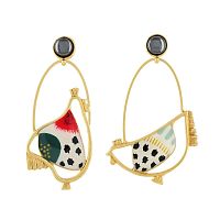 Серьги TARATATA, Paulette, асимметричные, со смолой и бусиной, TT-H23-11998-20M золотистый