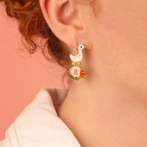 Серьги TARATATA, Plume, асимметрия, с цветной смолой и росписью, TT-E26-11701-20M золотистый фото 2