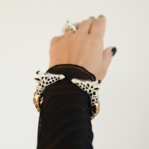 Браслет Polina Firenze, кафф, жираф с кристаллами и эмалью, PF25.2-BR2451 бежевый фото 7