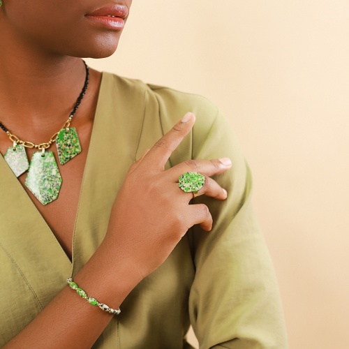 Кольцо Nature Bijoux, Palazzo, разъемное, с далматинской яшмой в смоле, NB23.2-19-24967 зеленый фото 3