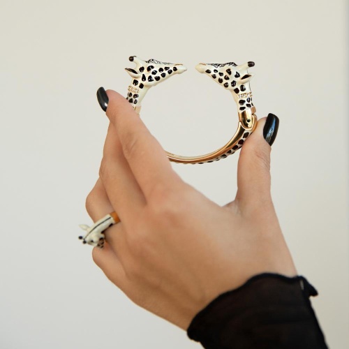 Браслет Polina Firenze, кафф, жираф с кристаллами и эмалью, PF25.2-BR2451 бежевый фото 5