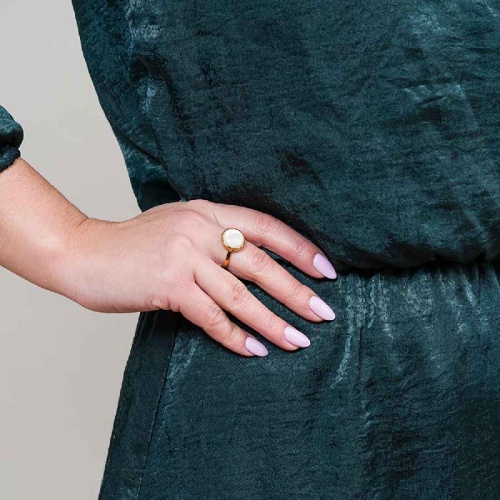 Кольцо Fiore Luna Сфера SHELL WHITE, KR02913-2/8 BW/G фото 2