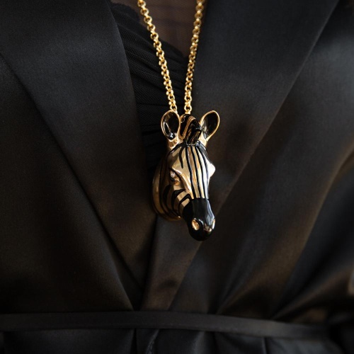 Колье Polina Firenze, зебра с кристаллами и эмалью, PF25.2-PE4290 золотистый фото 4