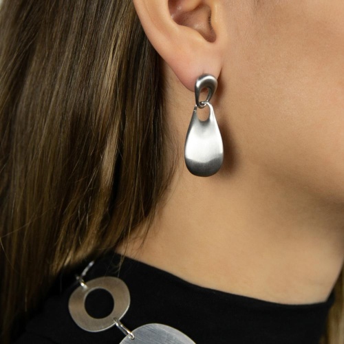 Серьги Dansk Copenhagen, Courage Waterproof, овальные, в форме капли, DNSK26.1-3W2507010 серебристый фото 2