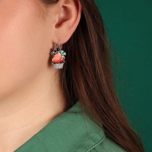 Серьги TARATATA, Chapardeuse, асимметричные,со смолой,бусинами и нитью, TT-H24-07790-105 розовый фото 3