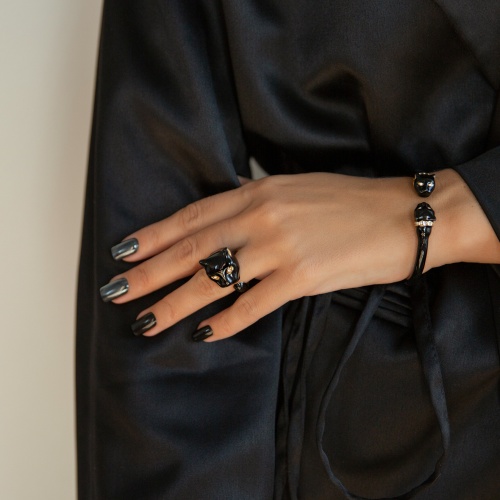 Кольцо Polina Firenze, незамкнутое, пантера, кристаллы, эмаль, PF26.1-AN1445 черный, 18,5 фото 3