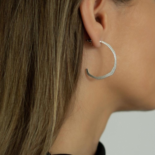 Серьги Dansk Copenhagen, Elysian, полукольца, DNSK25.2-3C2501010 серебристый фото 2