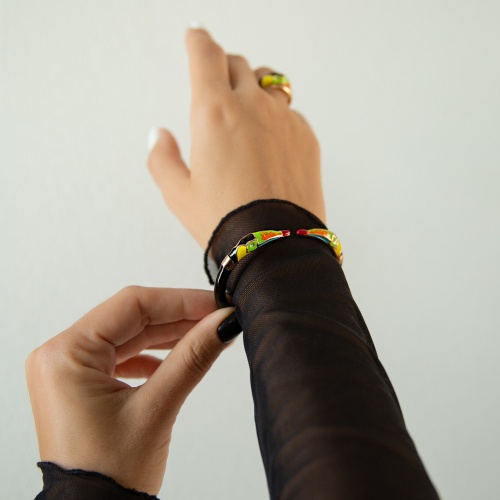 Браслет Polina Firenze, кафф, тукан с эмалью и кристаллами, PF25.2-BR4315 золотистый фото 3