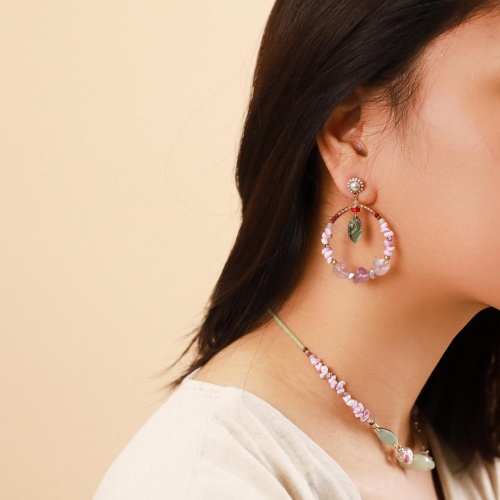 Серьги Nature Bijoux, Nenuphar, ракушка,амазонит,галиотис,говлит,аметист, NB23.1-12-78267 сиреневый фото 3