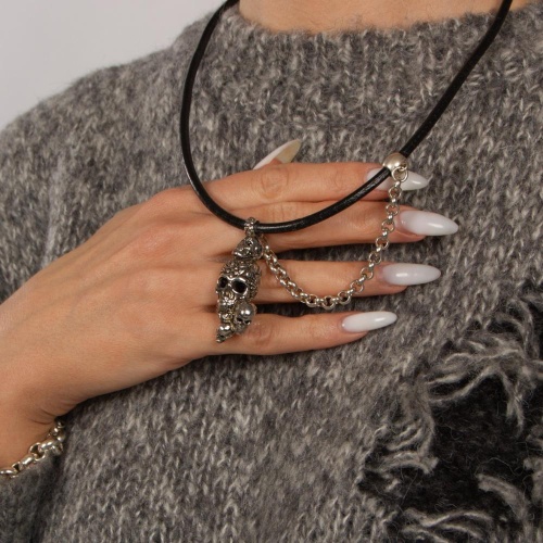 Колье Tra-la-ra, Tatoo, с подвеской-черепами и кристаллами, TLR24-522P204 черный фото 4