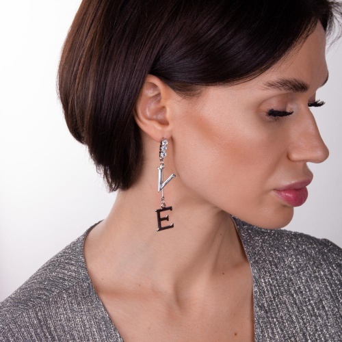 Серьги Moon Paris, Bohemia, асимметричные, LOVE с кристаллами, MB-22.12-010 серебристый фото 5