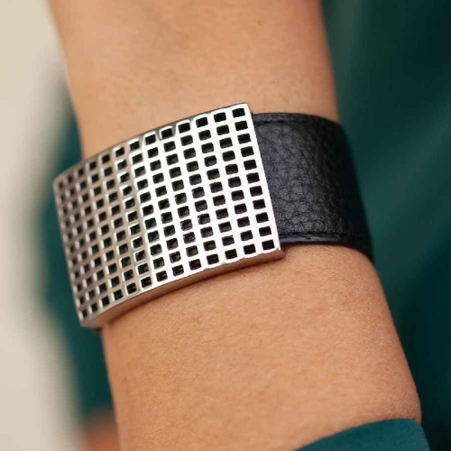 Браслет Fiore Luna на кожаном черном ремешке, CB00999-1 BW/S фото 2